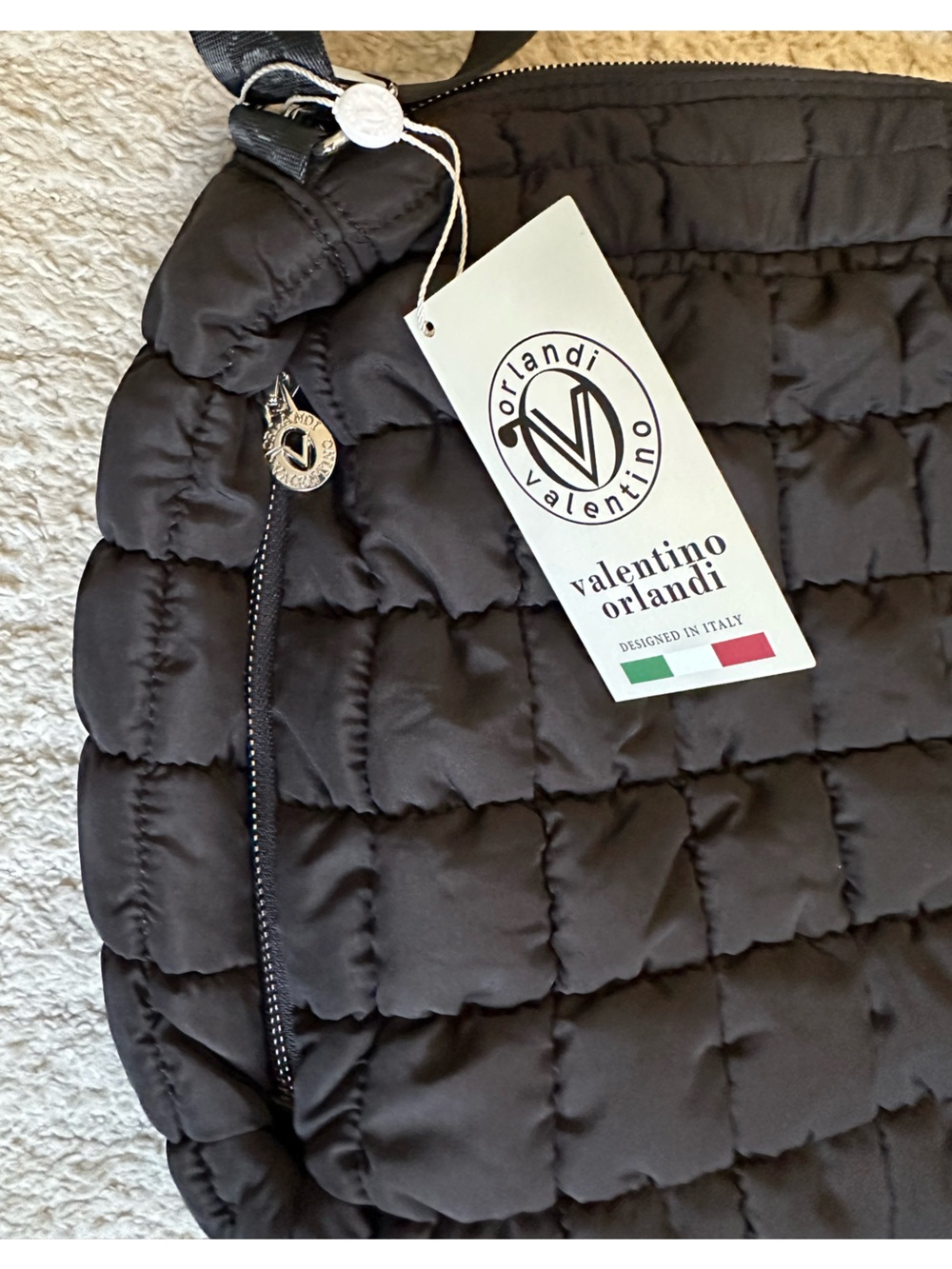 Valentino Orlandi Quilted Black Messenger Bag with Adjustable Strap - Picture 2 of 4